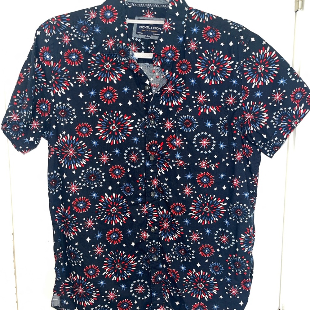 Nickel & Iron Men's Blue “Hawaiian” Firework Print Shirt Sz S SKU: 0826-51